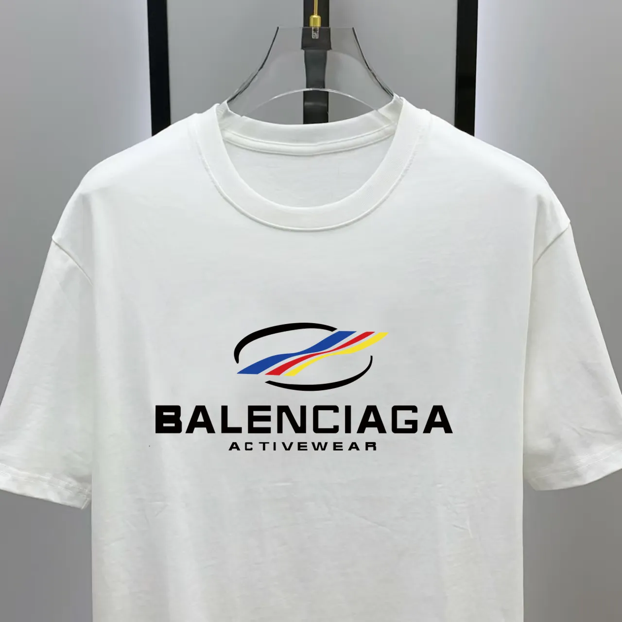 # 2026 New Arrival New Arrival T Premium ！ logo Premium 250 . . . . . ！ ！ ：Black。White！ Sizes： S M L XL XXL ：50 52 55 58 61 ：69 71 73 75 77 ：48 50 53 56 58 ：22 22.5 23 23.5 24 ， 1-3CM